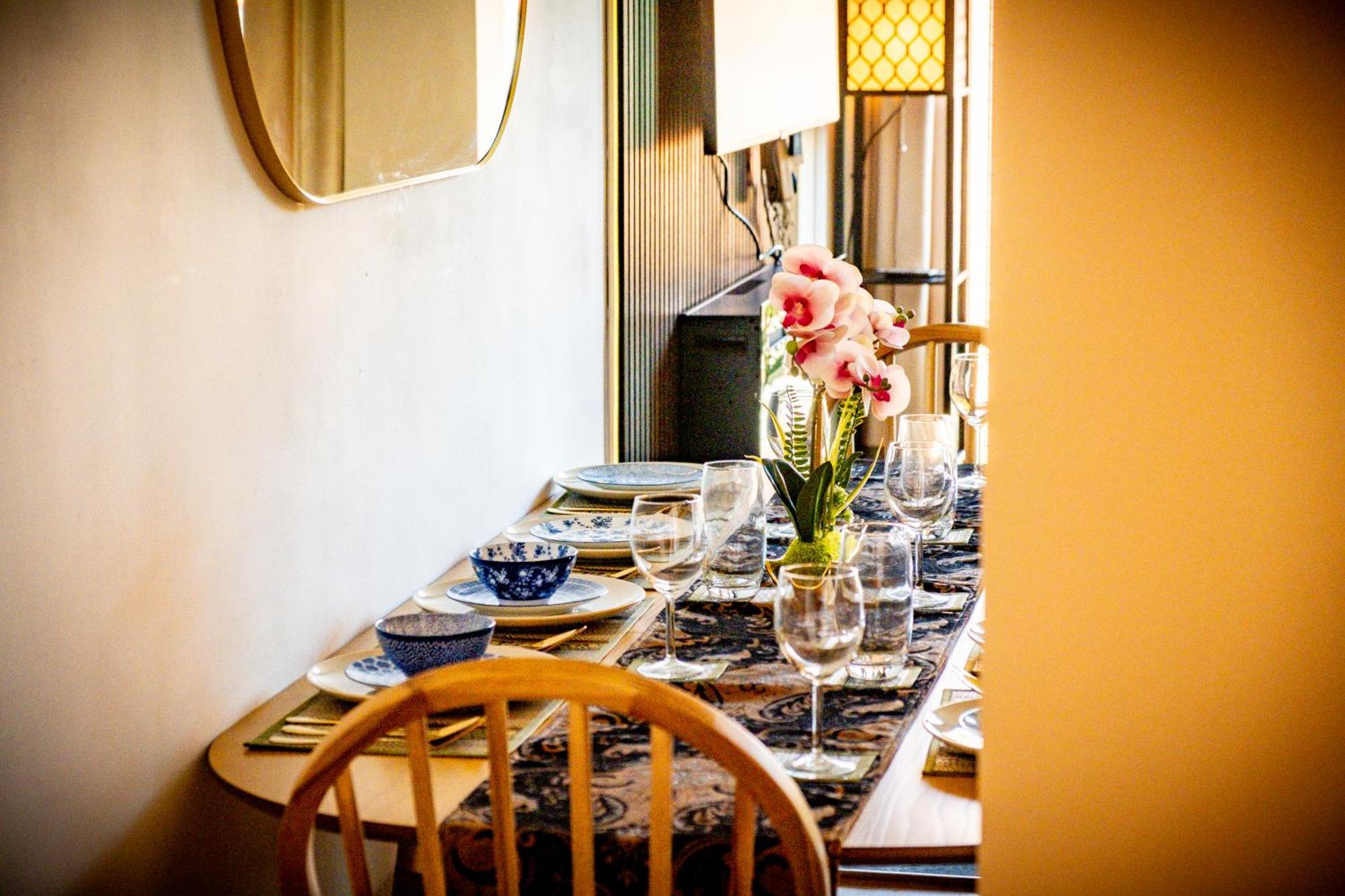 Thai With Netflix, Pool Table & Games, Freepark Apartment