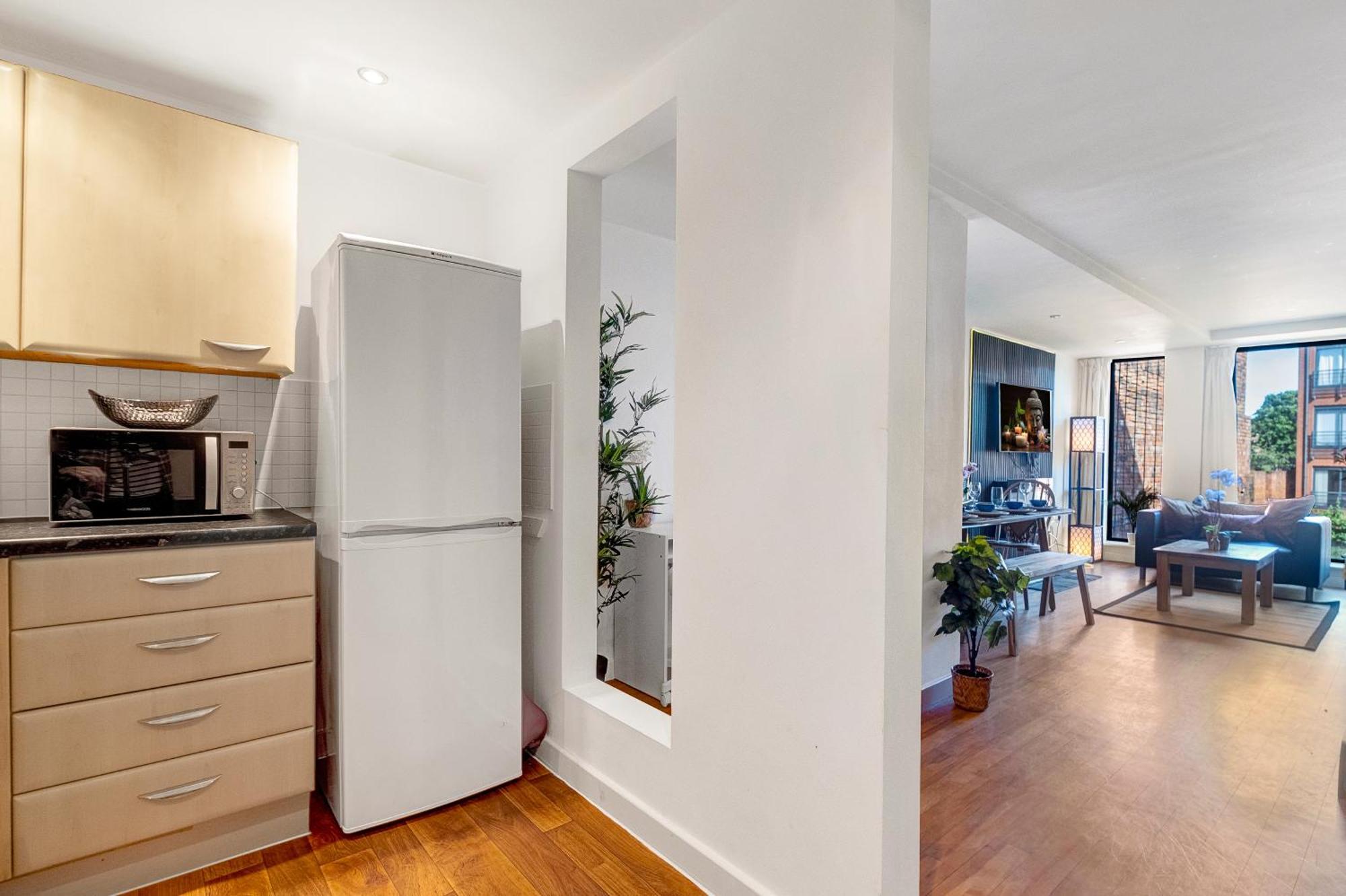 Apartment Thai With Netflix, Pool Table & Games, Freepark